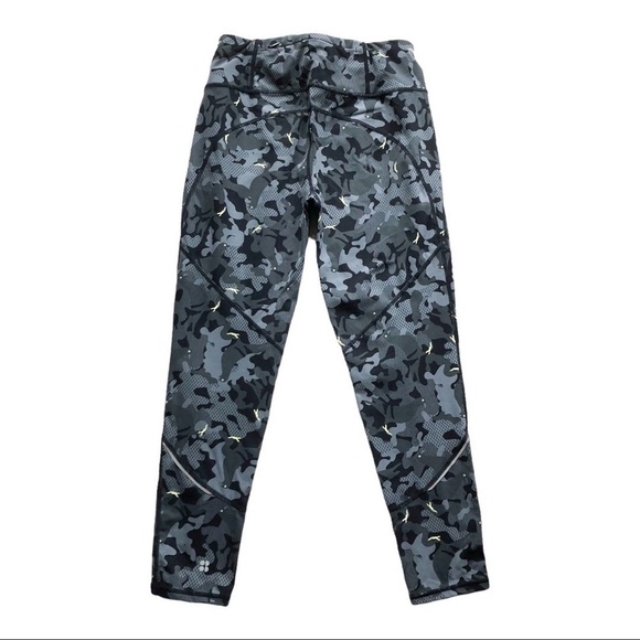 Sweaty Betty The Power Camo Pigeon Print 7/8 Leggings Small - Picture 6 of 15